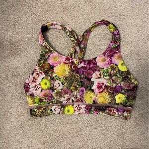 NWOT - Size 4 - lululemon Energy Bra Nulux Inflorescent